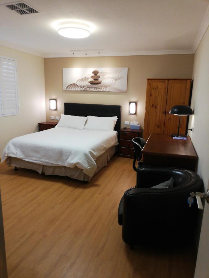 Bha Hotel Perth Exterior photo